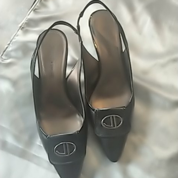 circa joan and david Shoes - Sling back 2 inch heels